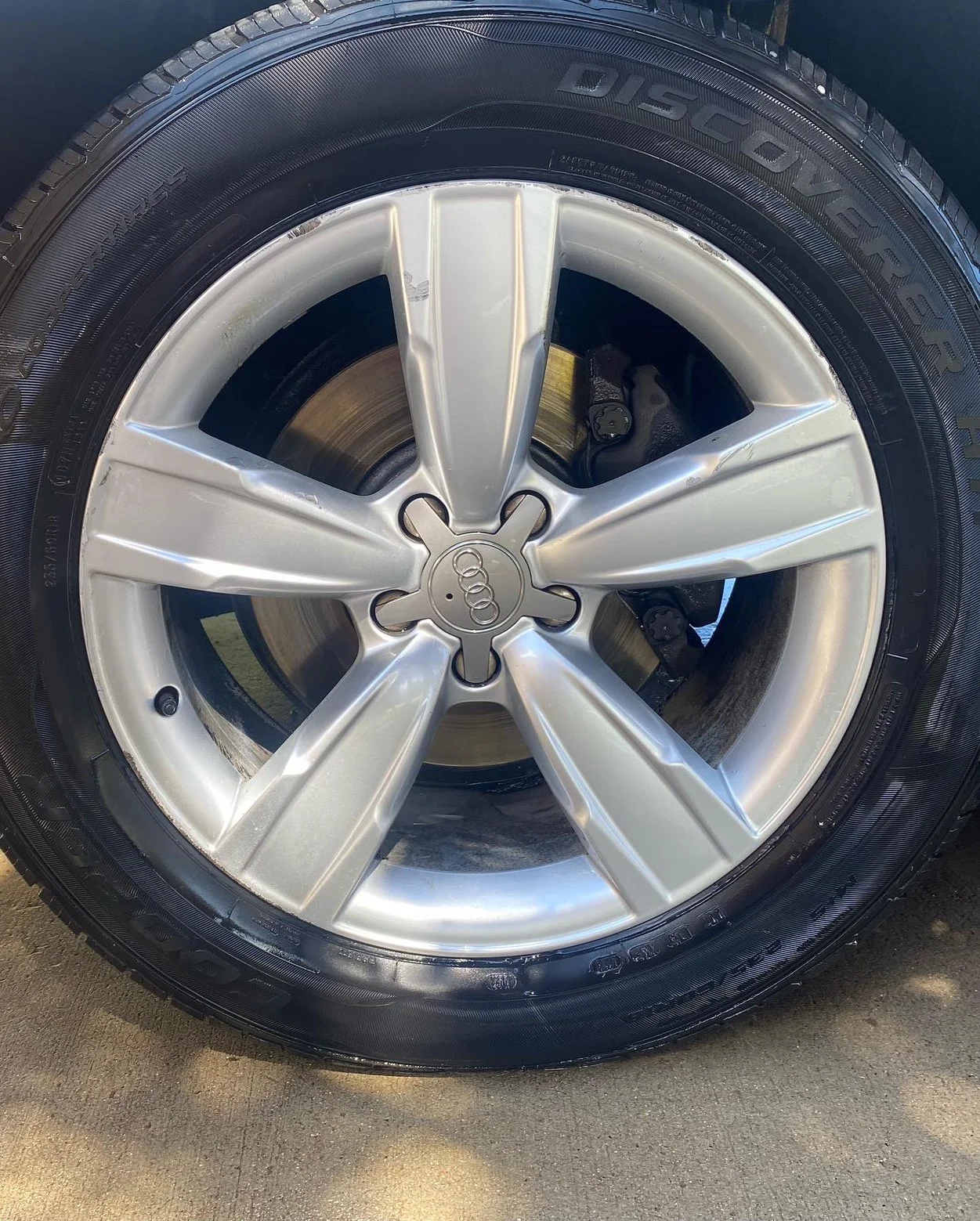 Wheel clean-up after detailing