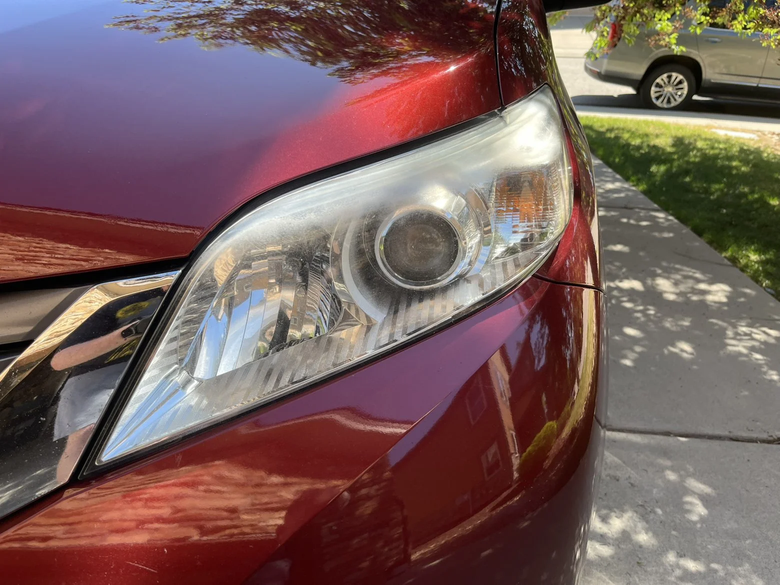 Headlight clarity before detailing